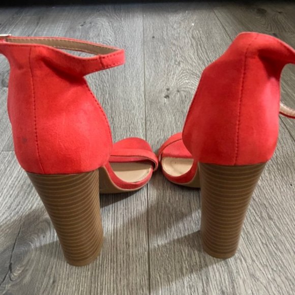 Charlotte Russe Monica Summer Heels - Picture 2 of 5